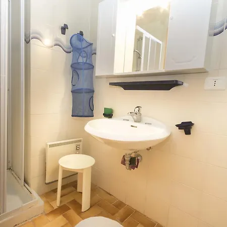 Capo D'arco - Goelba Apartman *