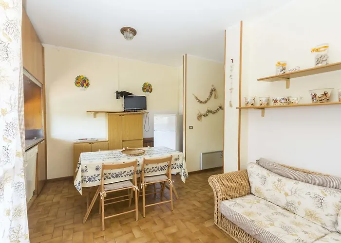 Capo D'arco - Goelba Апартаменты